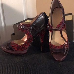 Enzo Angiolini mary janes